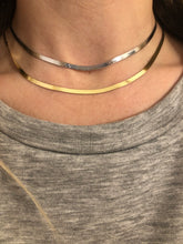 Load image into Gallery viewer, Herringbone Necklace