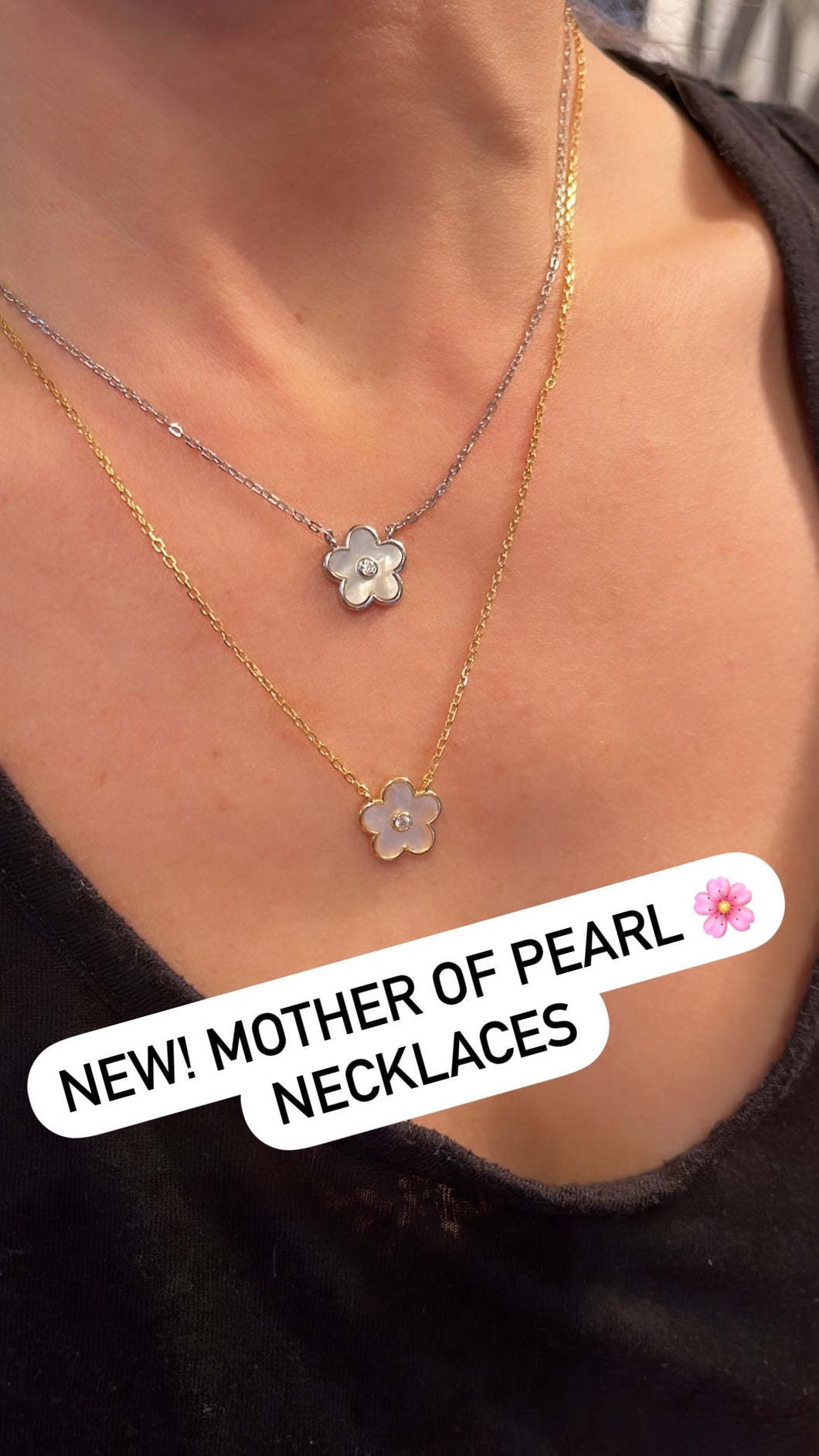 Mother of Pearl Flower Necklace